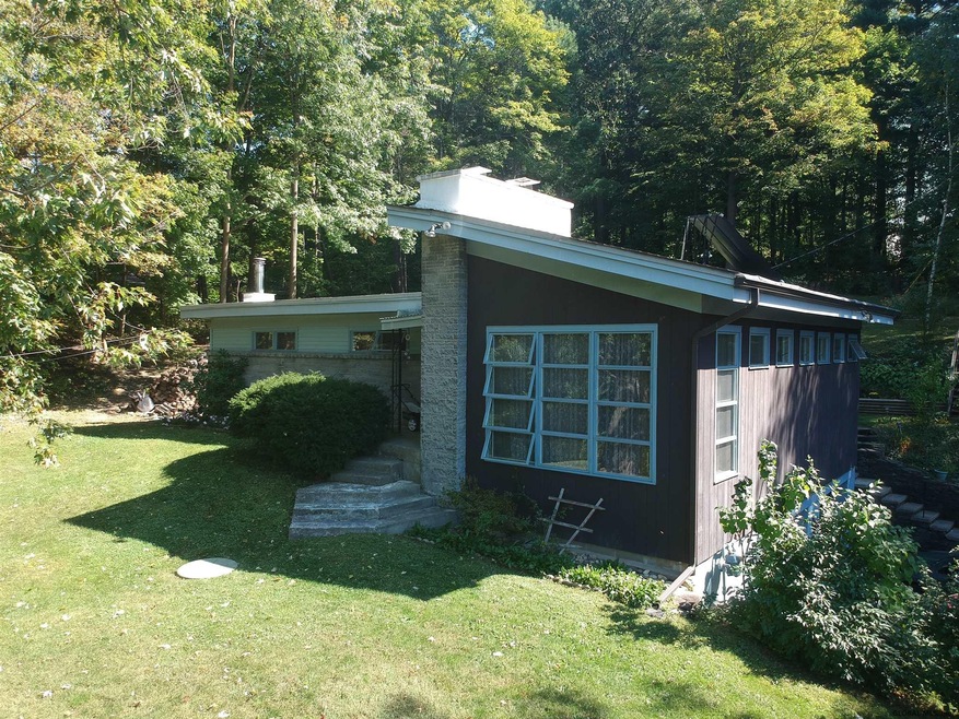 189 Winter St, Troy, NY 12180 - photo 1