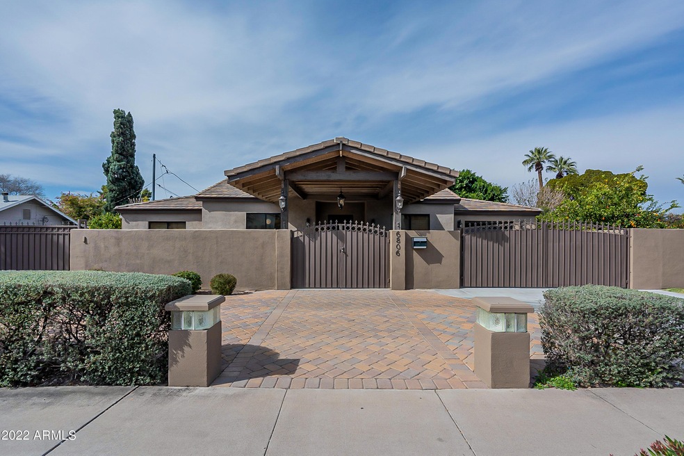 6806 N 7th ST Total privacy