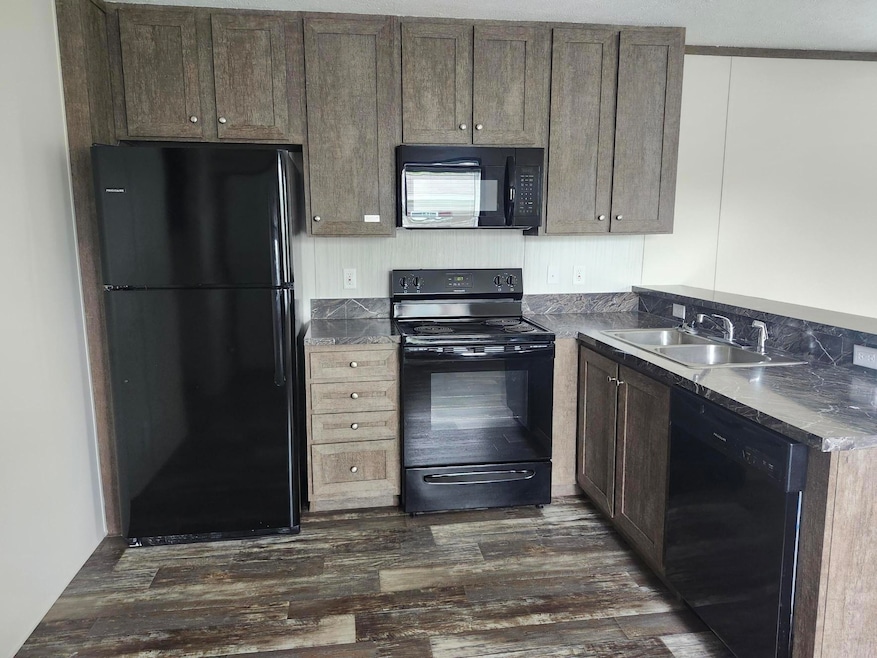 For Rent $1,299/month