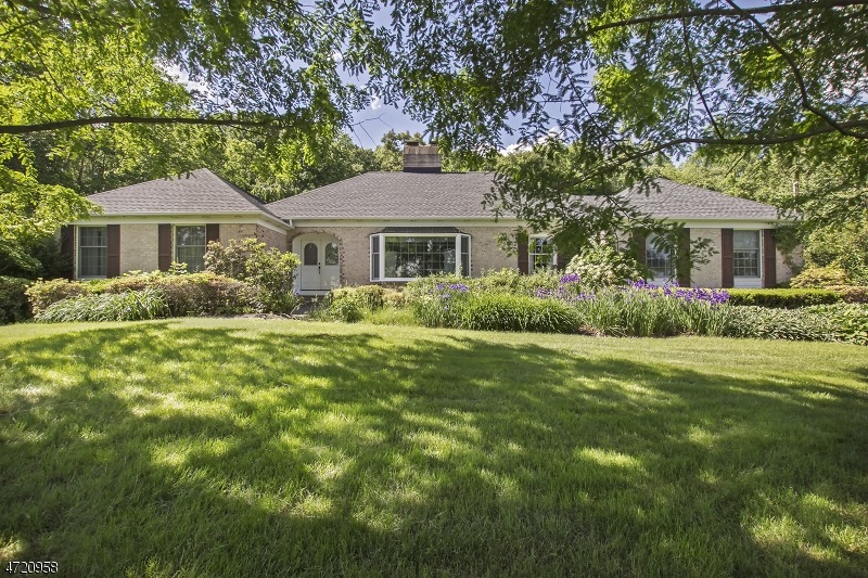 811 Rockport Rd, Hackettstown, NJ 07840 - photo 1