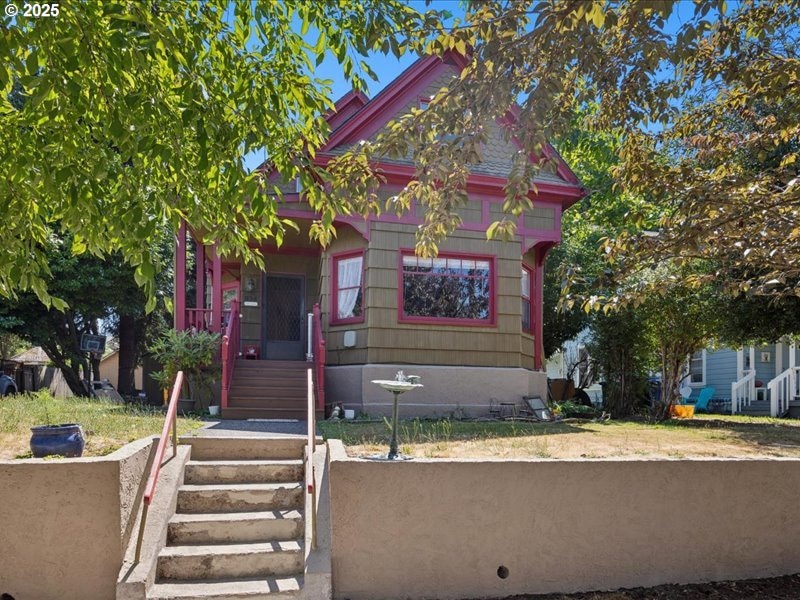 934 SE Nehalem St, Portland, OR 97202 - photo 1