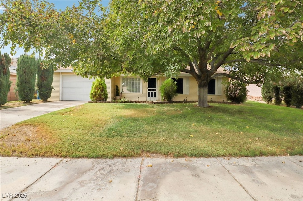 44 Lafaette St, Las Vegas, NV 89110 - photo 1