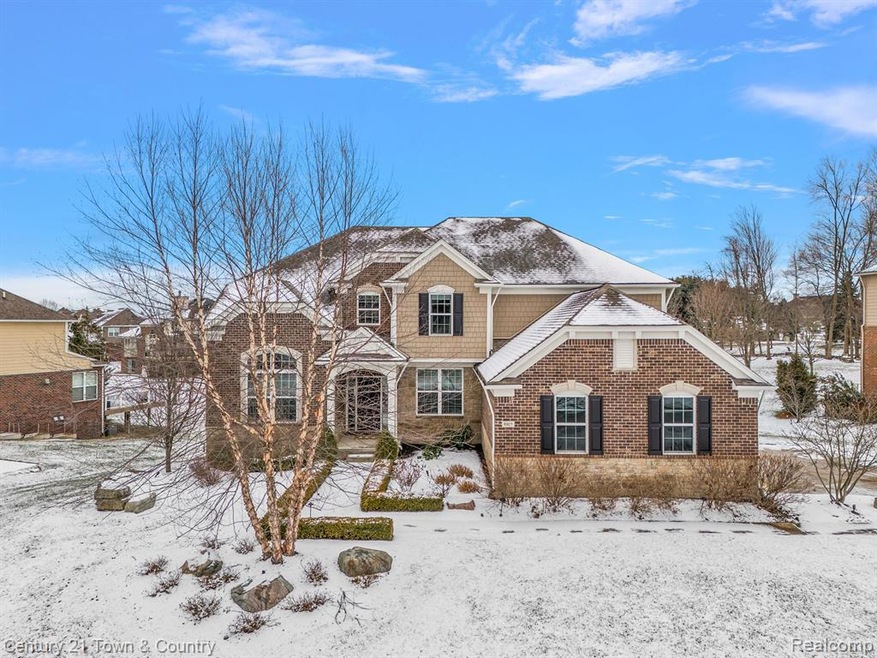 6921 Oakhurst Ridge Rd, Clarkston, MI 48348 MLS 20240010040