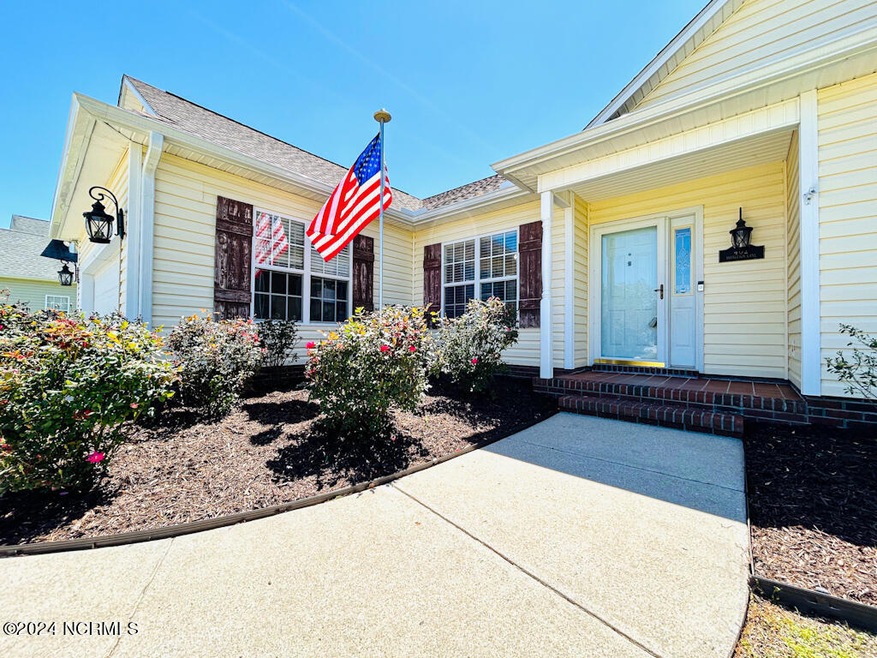 402 Iverleigh Ln, Jacksonville, NC 28540 - photo 1