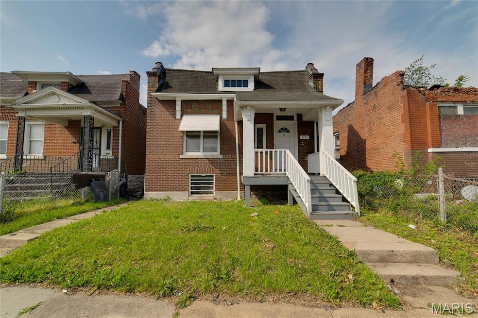 4210 E Carter Ave, Saint Louis, MO 63115 - photo 1