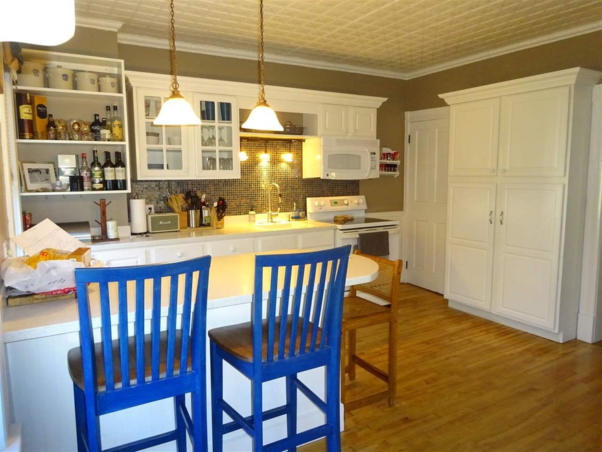 264-266 Roxbury St, Keene, NH 03431 - photo 1