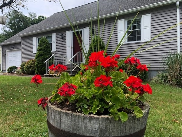 56 Cushing Rd, Webster, MA 01570 - photo 1