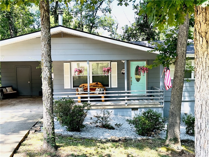 7 Daggett Ln, Bella Vista, AR 72715 - photo 1