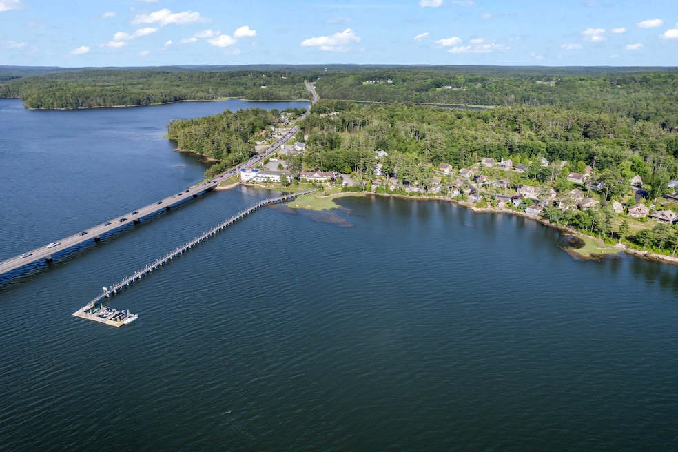 304 Eddy Rd unit 204, Edgecomb, ME 04556 - photo 1