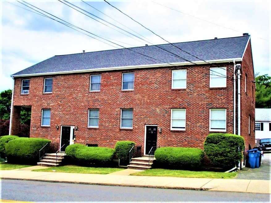 100 Trapelo Rd unit 1, Waltham, MA 02452 - photo 1