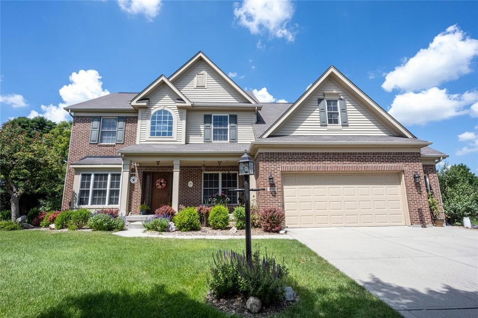 12230 Biddle Dr, Fishers, IN 46037 - photo 1