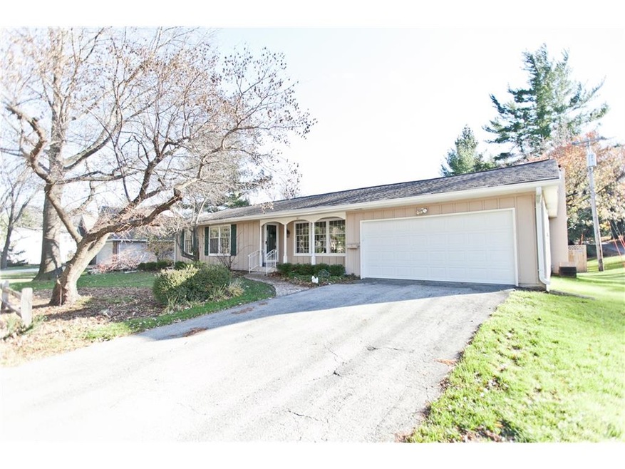 Front exterior photo of this well maintained, ranc