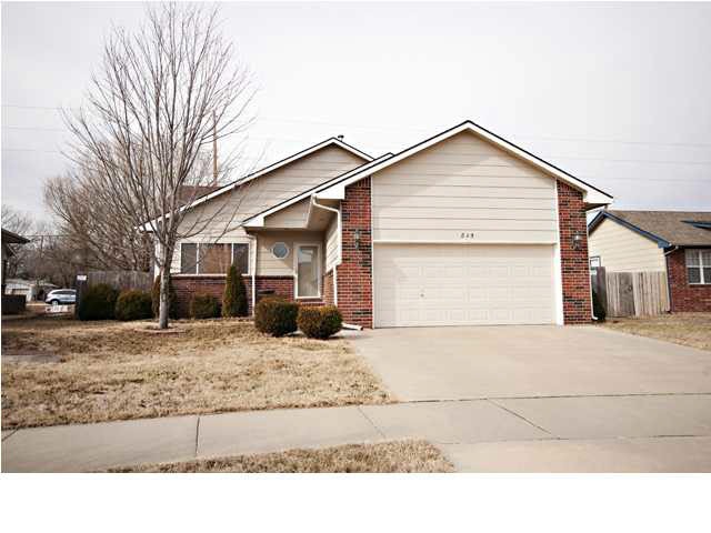 845 S Sunset Circle 3 BR 2 BA 2 Car Garage Finishe
