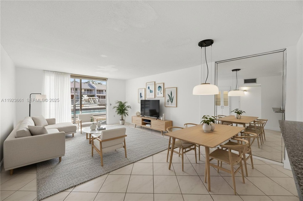 3550 NE 169th St unit 112, North Miami Beach, FL 33160 - photo 1