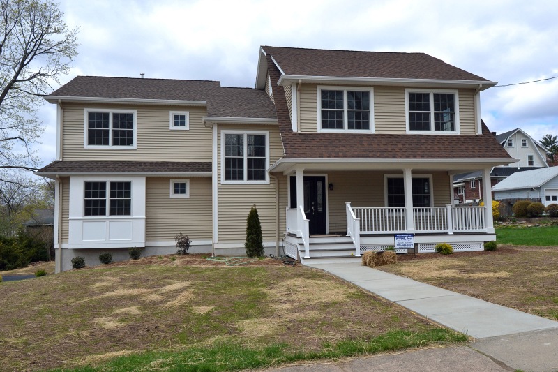 121 Vreeland Ave, Midland Park, NJ 07432 - photo 1