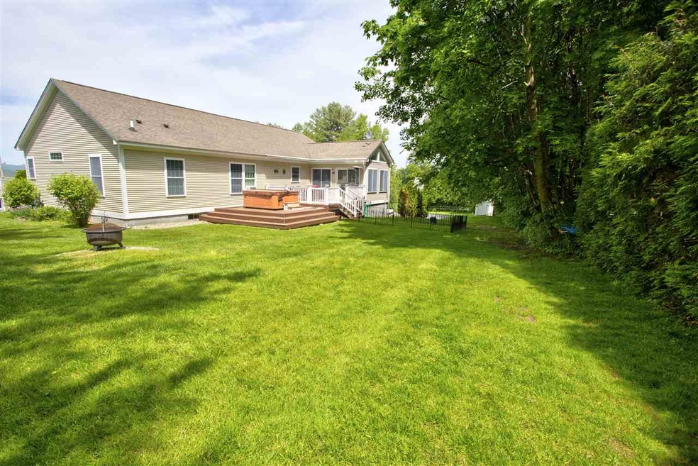 56 Ridge Ave, Claremont, NH 03743 - photo 1