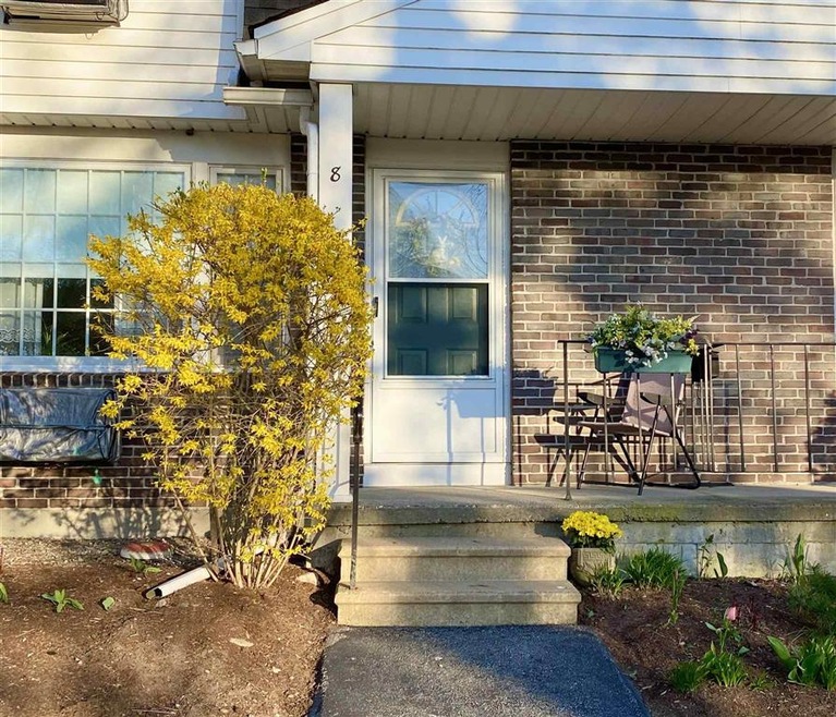 8 Riversedge Dr unit 8, Milford, NH 03055 - photo 1