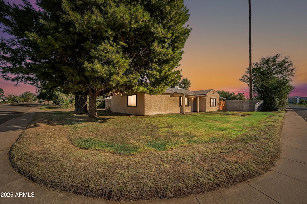 3919 N 19th St, Phoenix, AZ 85016 - photo 1