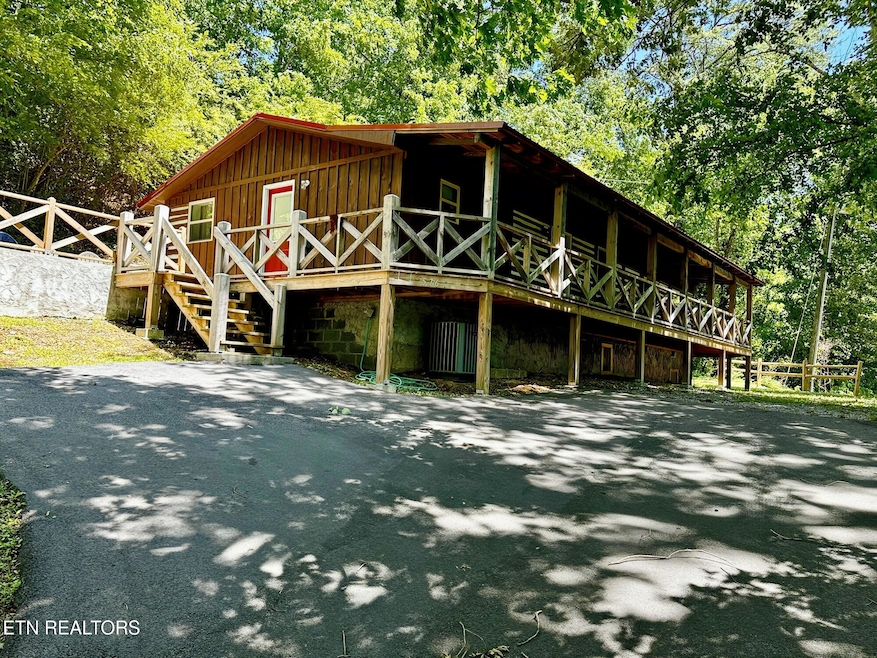 Front of 576 Mill Creek
