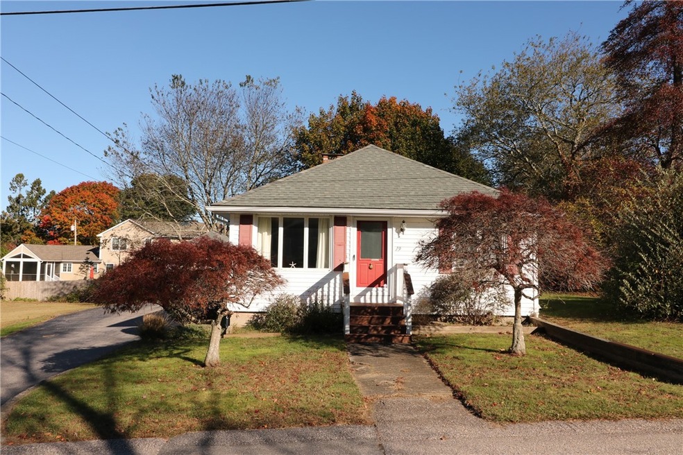 19 Marian Ave, Narragansett, RI 02882 - photo 1