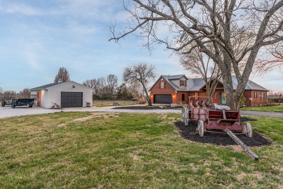 1264 S Gregg Rd, Nixa, MO 65714 - photo 1