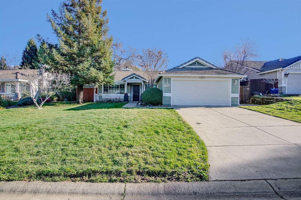 Welcome to 3620 Coral Bells Drive!