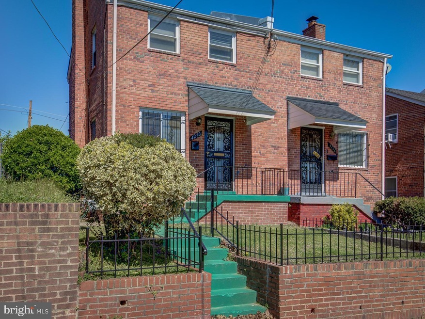 4230 Hildreth St SE, Washington, DC 20019 - photo 1