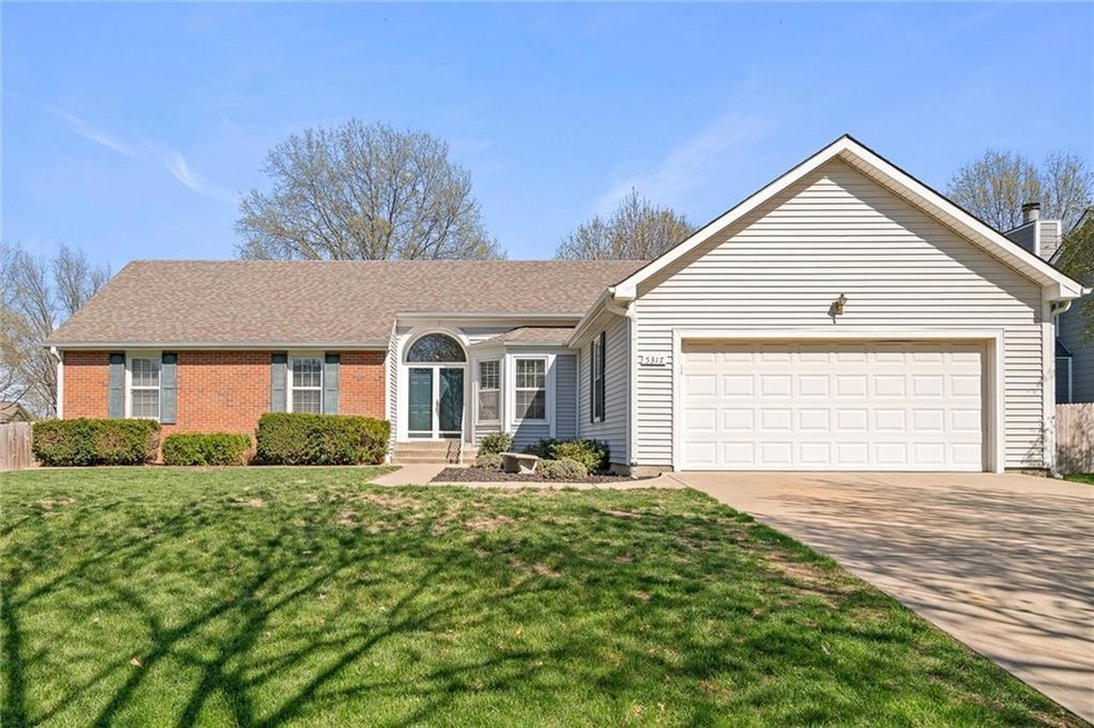 5317 Aminda St, Shawnee, KS 66226 - photo 1