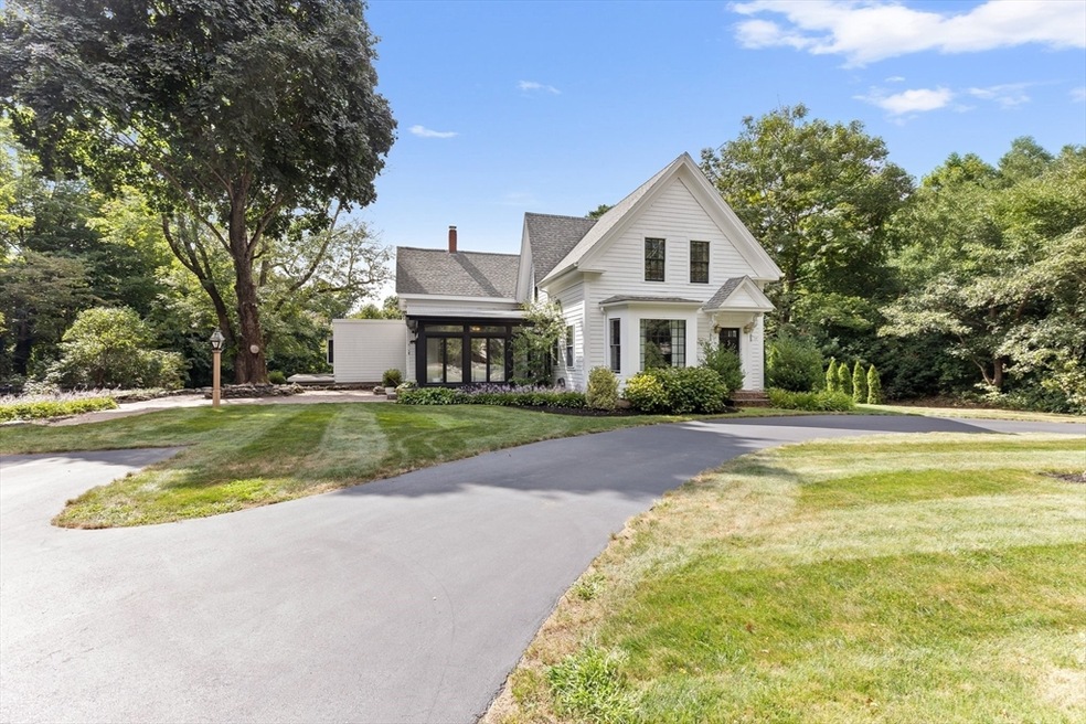 481 High St, Hanson, MA 02341 - photo 1