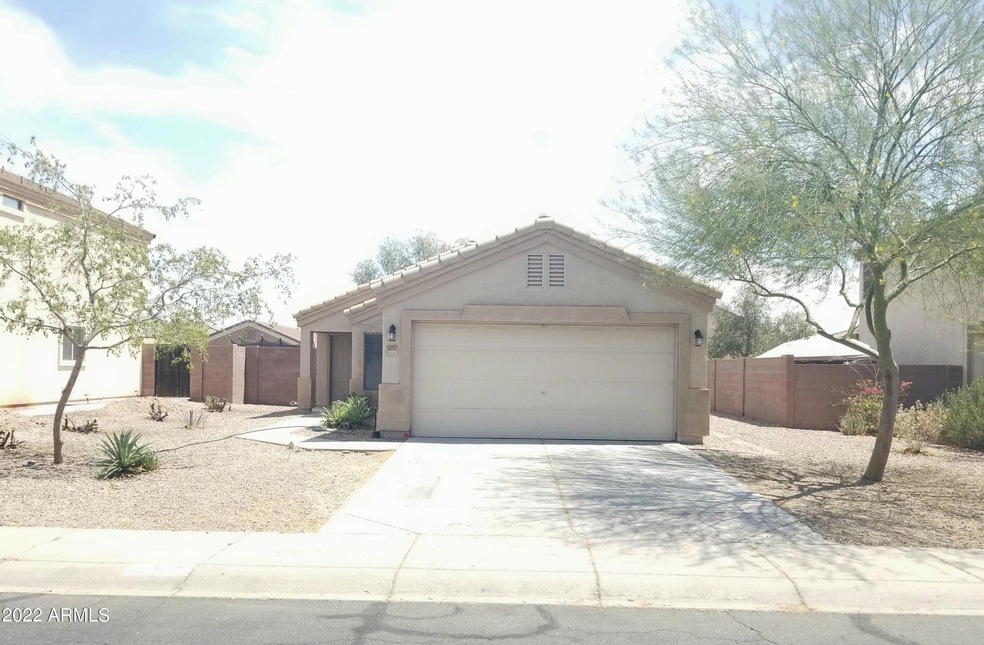 front-23127 W Yavapai