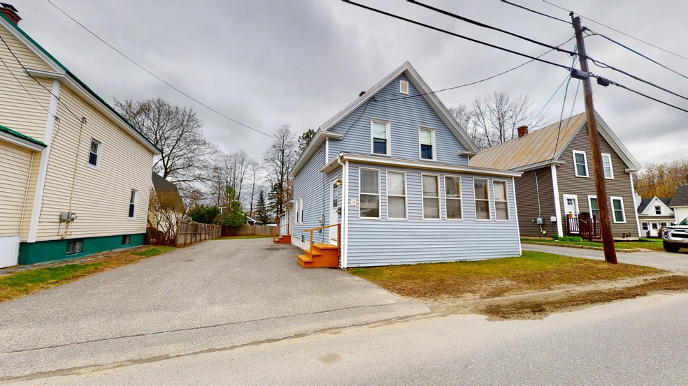 18-Grove-Street-Waterville