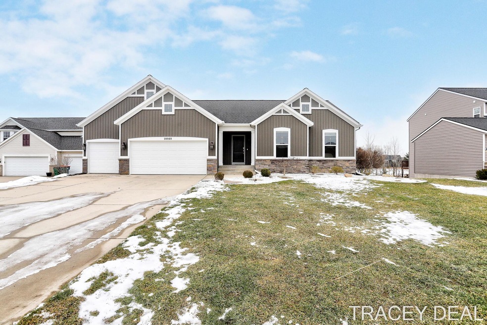 10868 Pine Cone Ct, West Olive (2)