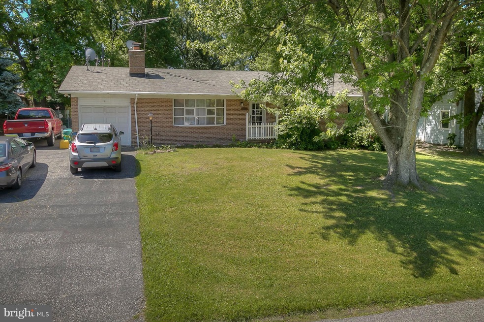 7915 Shore Rd, Sparrows Point, MD 21219 - photo 1