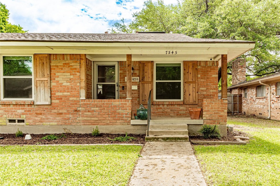 7545 Brentcove Cir, Dallas, TX 75214 - photo 1