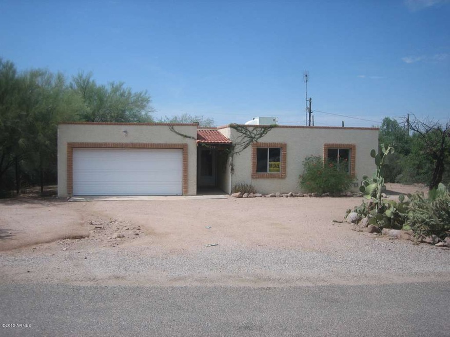 610 camino saguaro front