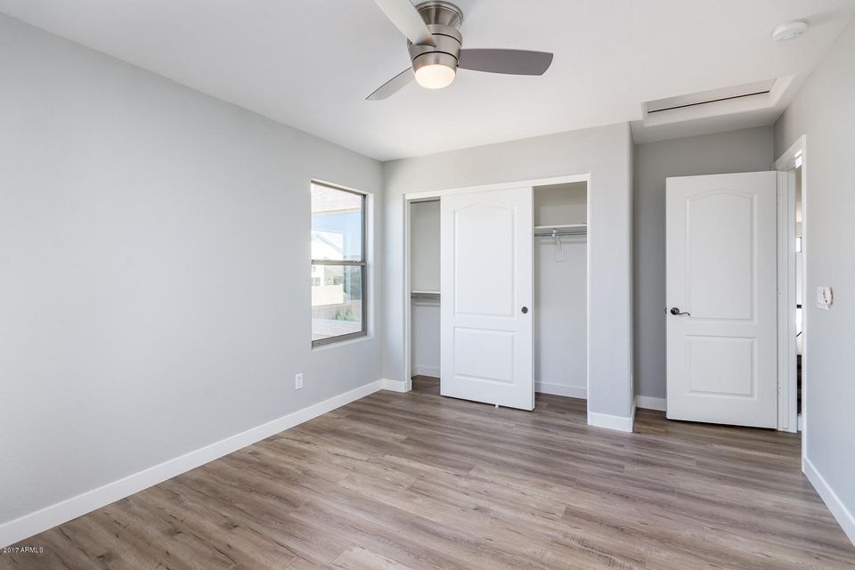 2238 W Dale Ln - MLS-27