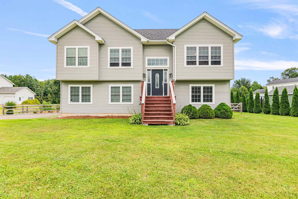 10 Gamache Ln, Saint Albans City, VT 05478 - photo 1