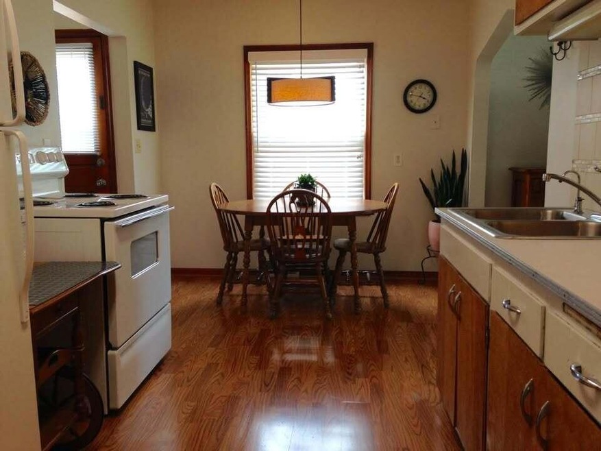Kitchen 1