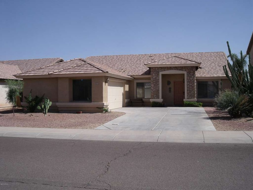 Lovely Home, Low-Maintenance Landscape
