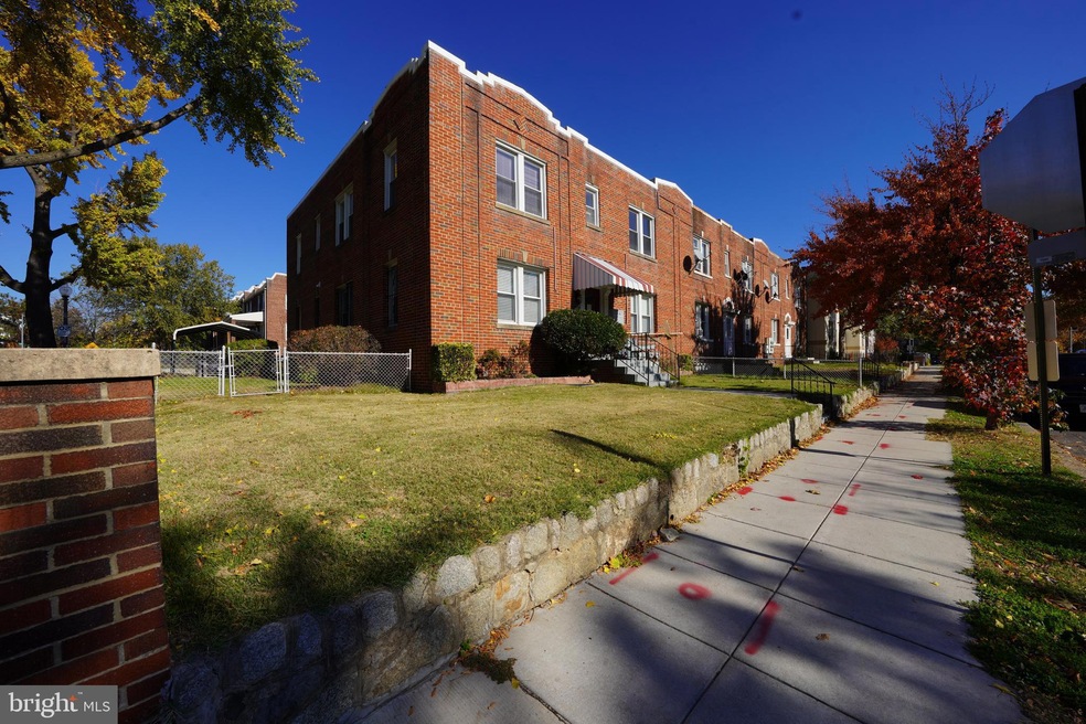 1500 Oates St NE unit 4, Washington, DC 20002 - photo 1