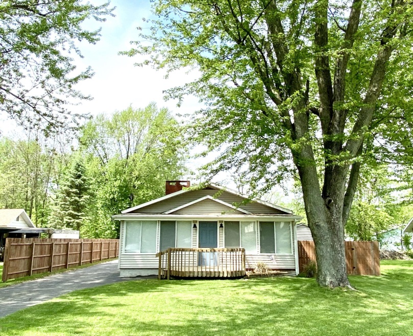 5536 Paw Paw Lake Road