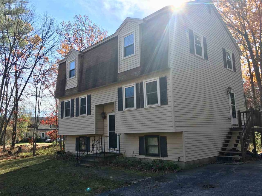 455 Deerpath Ln, Pembroke, NH 03275 - photo 1