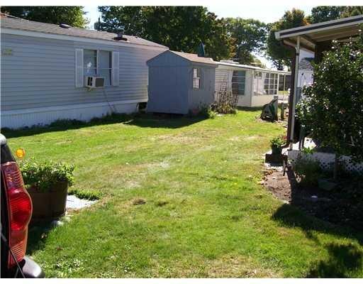 Land. Lot with shed
