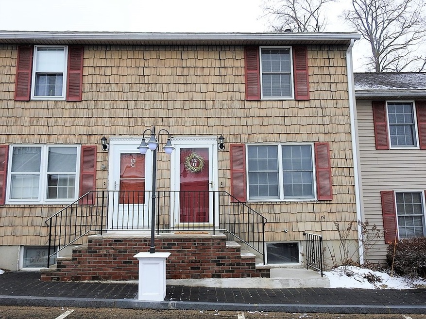 12 Oliver St unit H, Haverhill, MA 01832 - photo 1