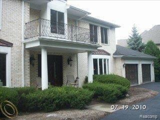 2020 Bloomfield Woods Ct.