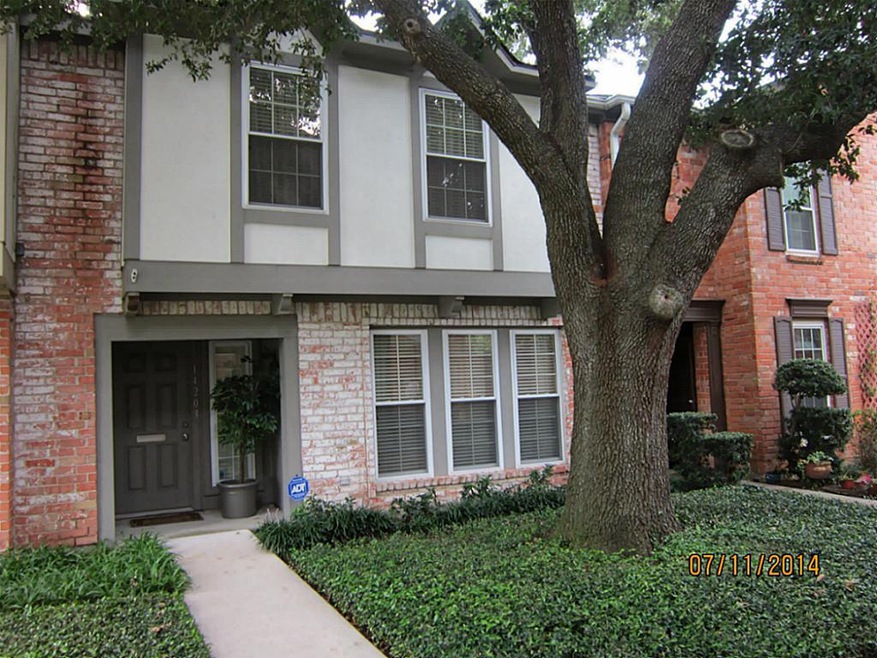 14203 Misty Meadow Ln, Houston, TX 77079 - photo 1