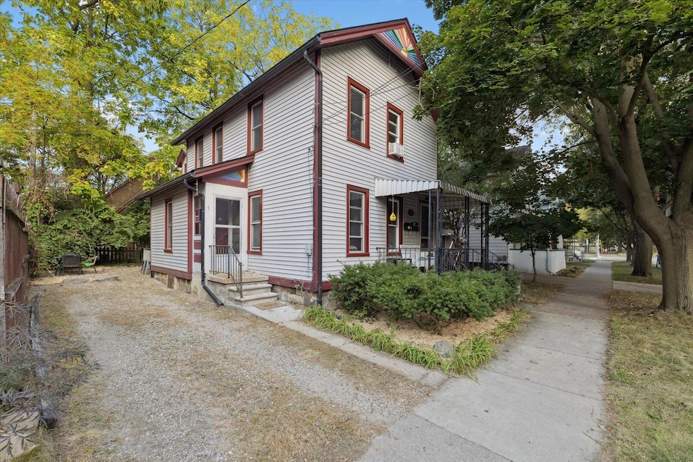 117 E Summit St, Ann Arbor, MI 48104 - photo 1