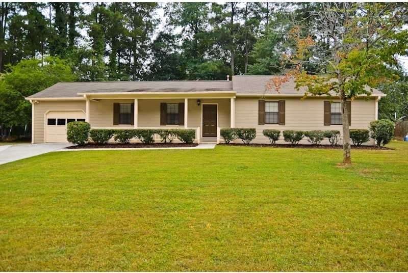 Exterior Front. Move_in Ready Ranch Home