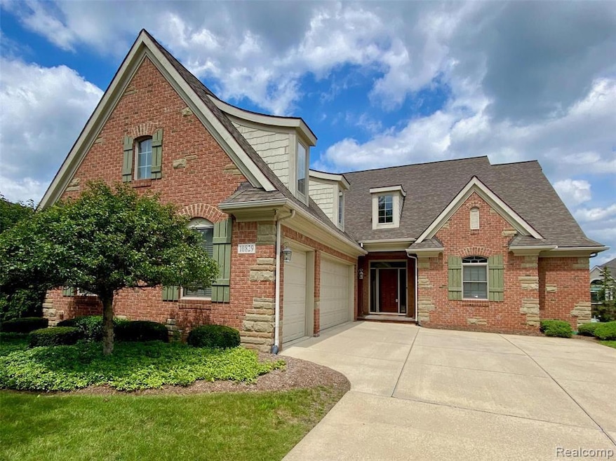 Welcome home to 10829 Cliffview Dr.
