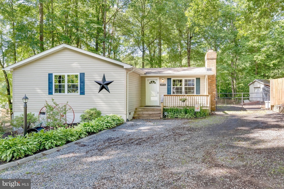 6802 Bambi Ct, Fredericksburg, VA 22407 - photo 1